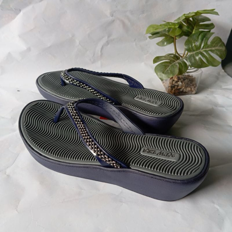 Sandal Jepit karet wanita Casual Wedges / NEW ERA Sandal jepit wanita