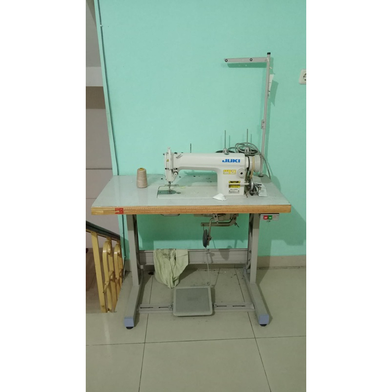 JUKI DDL 8100E mesin jahit