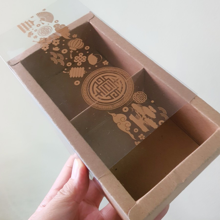 

5pcs dus mika box kue mooncake sekat 2 ukuran 8.5x8.5x5cm warna cokelat dus mika polos mooncake 100gr sekat 2