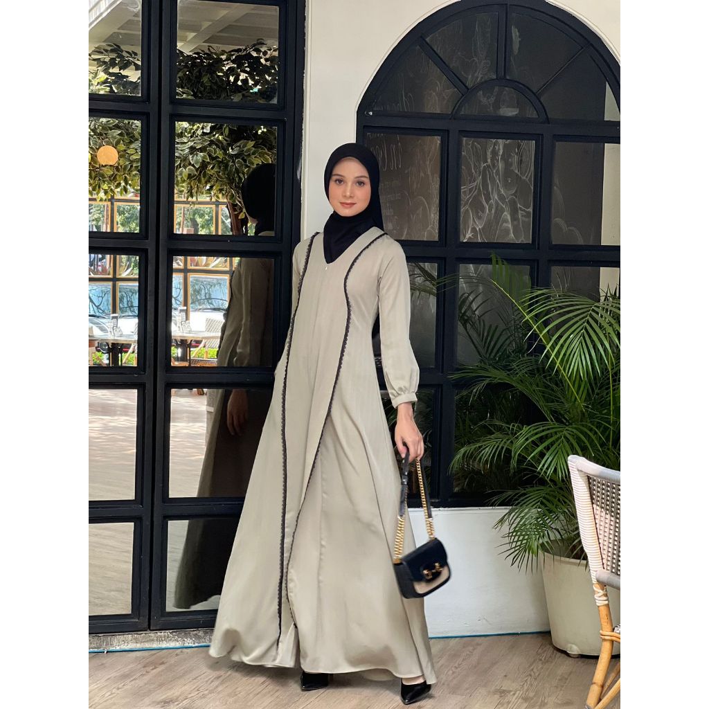 Jeanne Dress By LNW Fashion