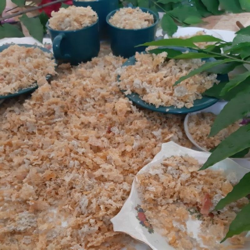 

Sarang burung Sriti hancuran bersih siap masak, Walet dan Sriti Sama saja satu jenis,,dan Sama Kandungan Gizinya,, WARNA OREN' BERAS 'KREM , NATURAL Liur