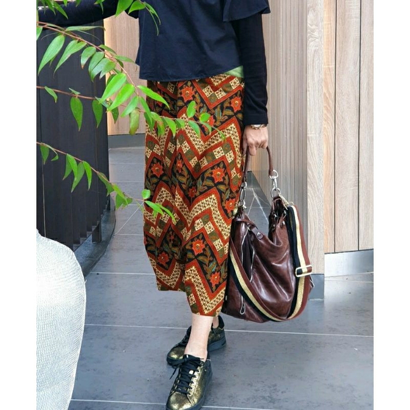 Celana Harem Batik Ikat