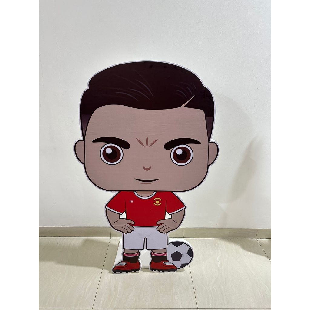 Standing Karakter / Patung Stand Lantai Birthday Party Decoration - Sepak Bola MU Kostum
