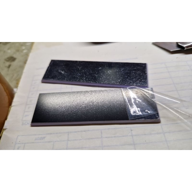 

Bahan Gravoply Tebal Bahan Nametag