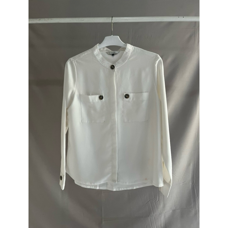 PRELOVED KEMEJA VALINO