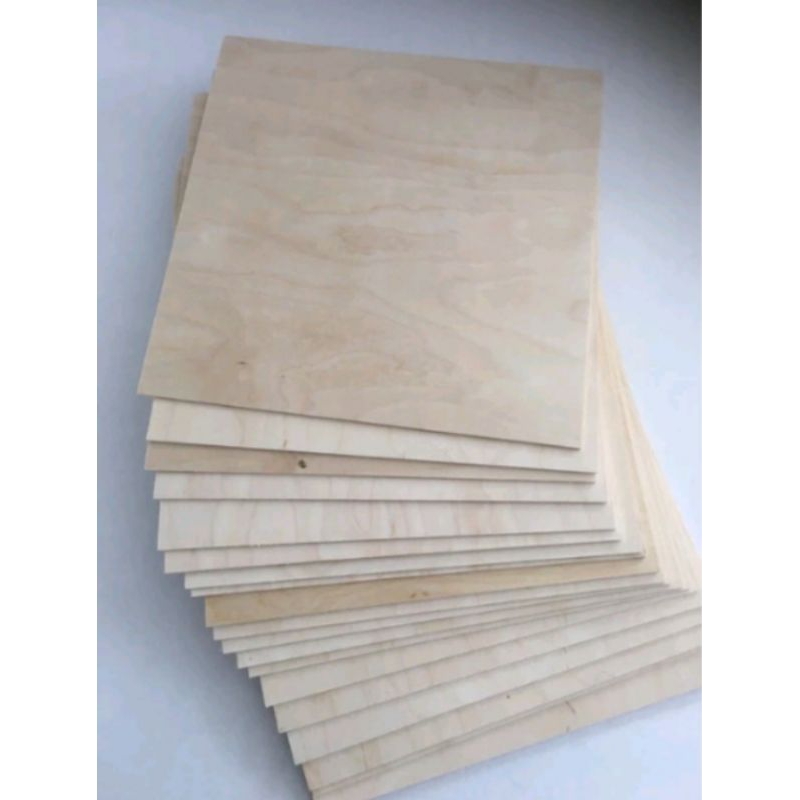 triplek ukuran tebal 4 Milimeter panjang 30cm x lebar 30 cm