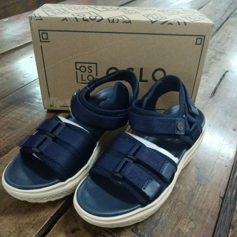 Sepatu sandal wanita Oslo size 40