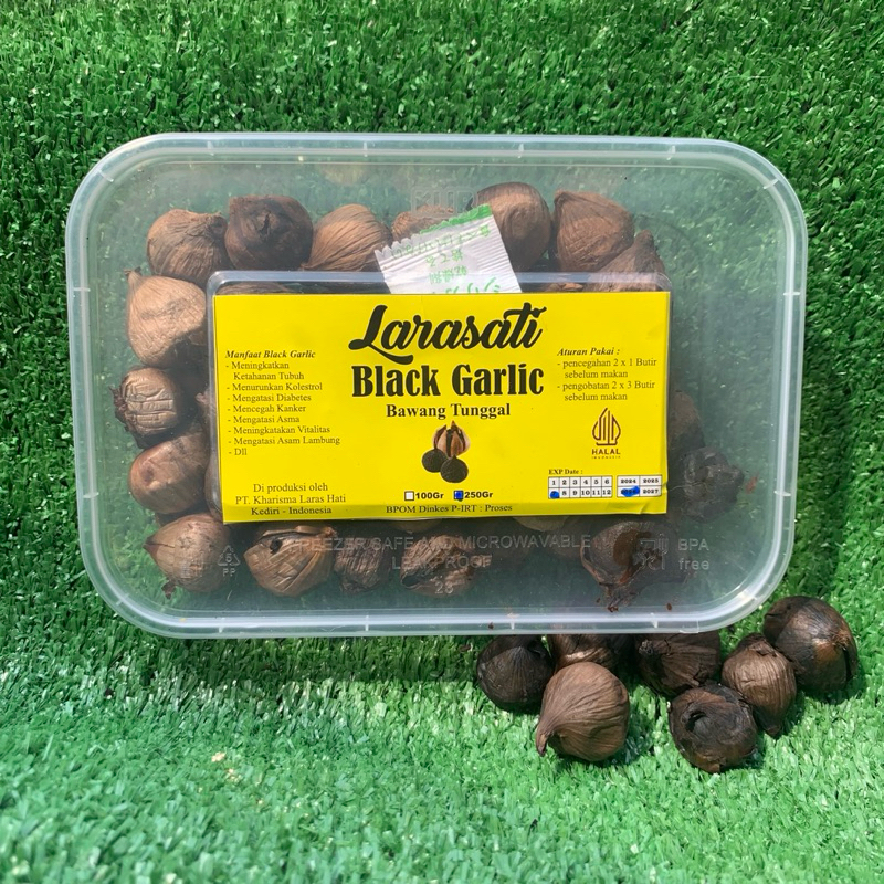 

Larasati Black Garlic "Bawang Tunggal" 250gr