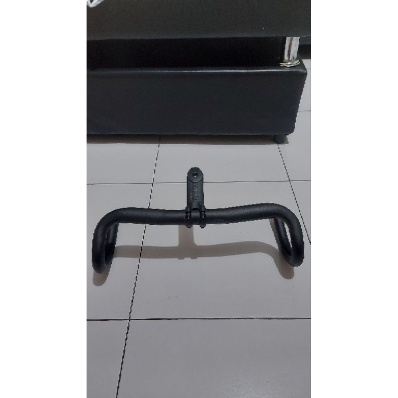 Dropbar dan Stem Entity EXPERT ICR ex Polygon Strattos S8D 2022 400/90mm