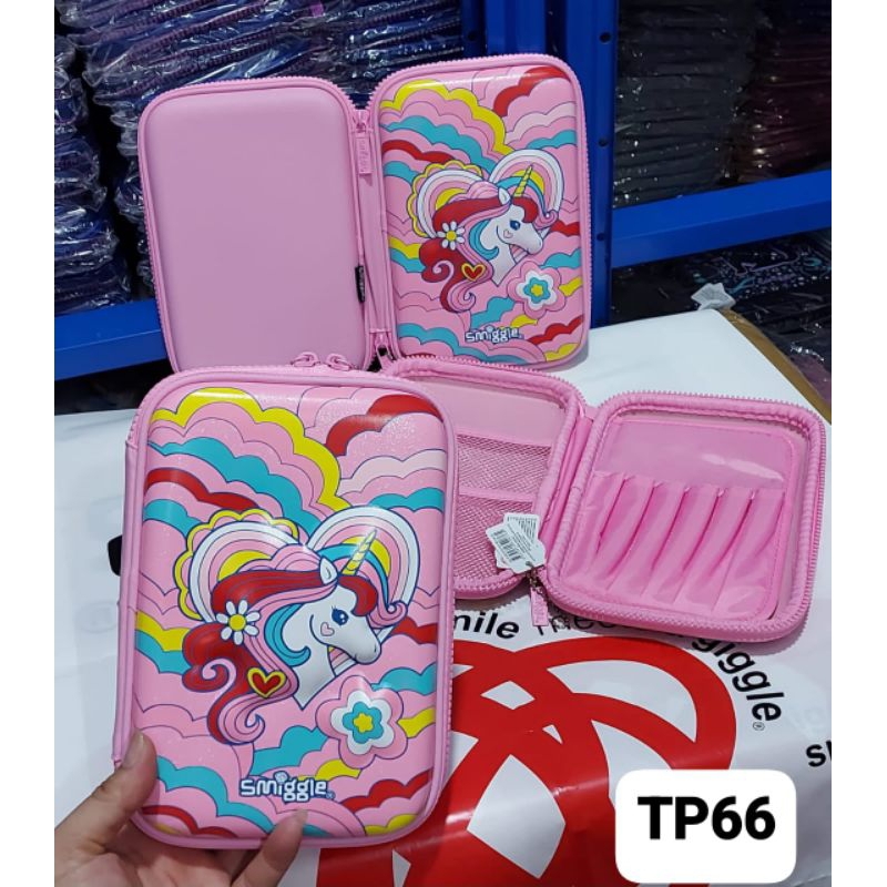 

Tempat Pensil Smiggle TP66 Uni Pink Rainbow
