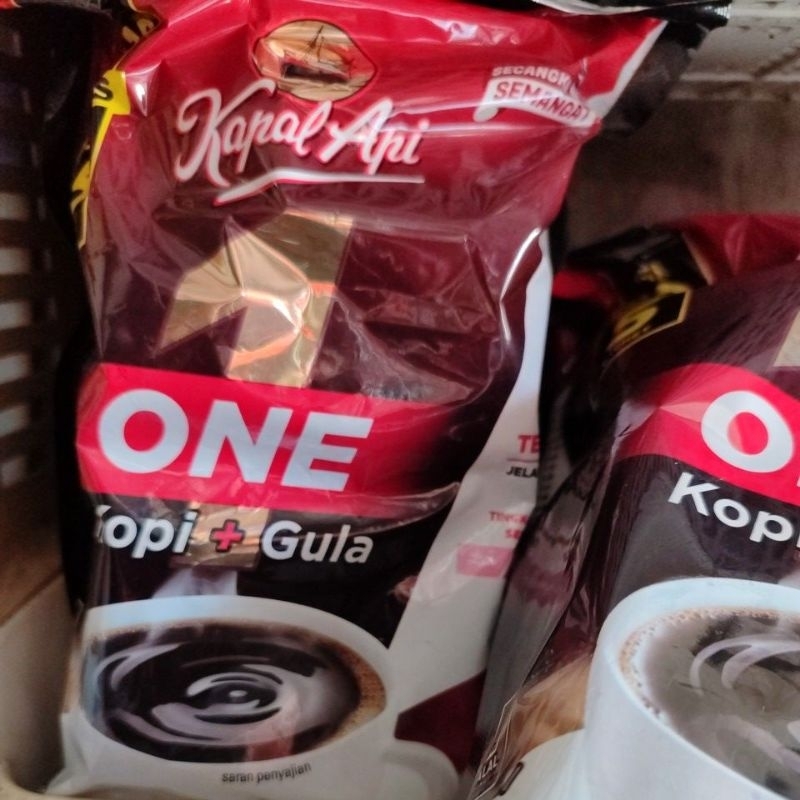 

kapal api kopi one+gula terpisah 10×23gr