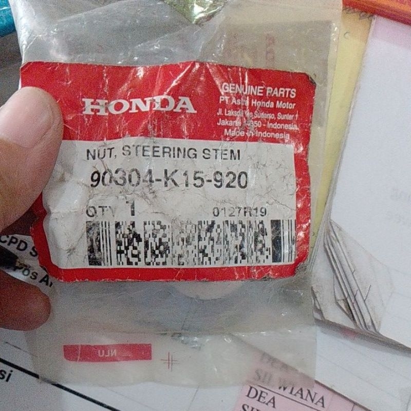 mur baut tutup segitiga atas cb150r nut ORI AHM 90304-k15-920