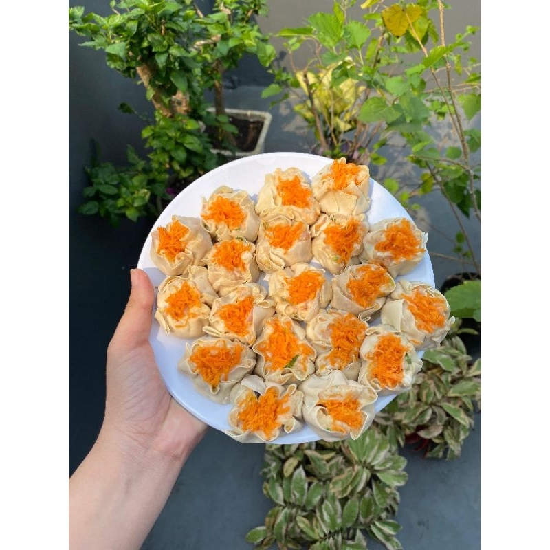 

Dimsumsoe.id Dimsum Ayam dengan isi 50 PCS Termurah Include dengan Saos Sambal
