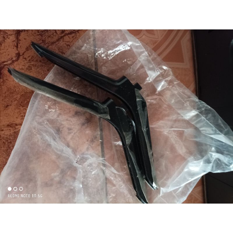 kaki tv led panasonic TH-32F302G