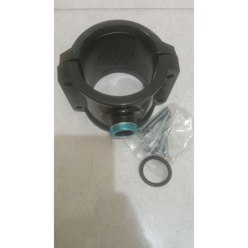 clamp saddle HDPE size 32mm x 1/2" inch