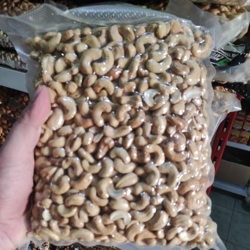 

kacang Mede Jumbo rasa enak bngt.