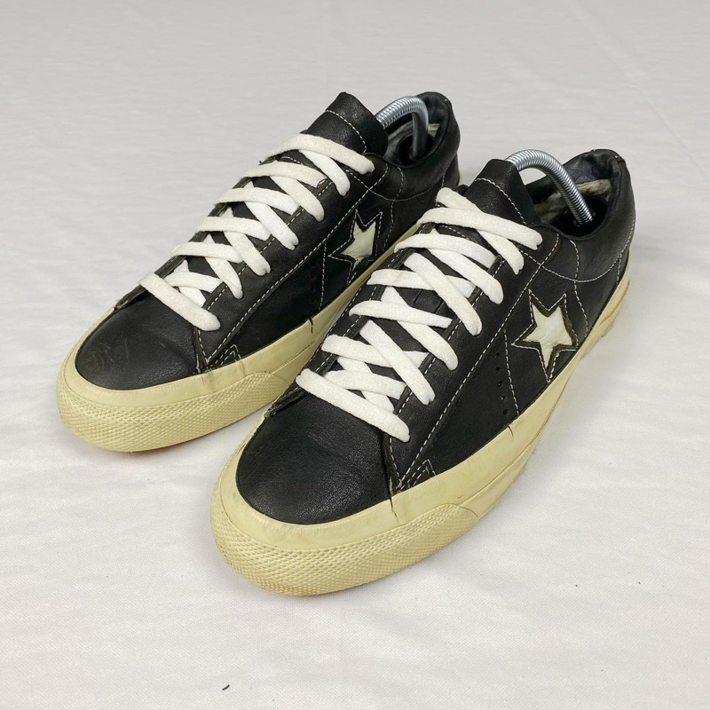 Sepatu CONVERSE JOHN VARVATOS x ONE STAR