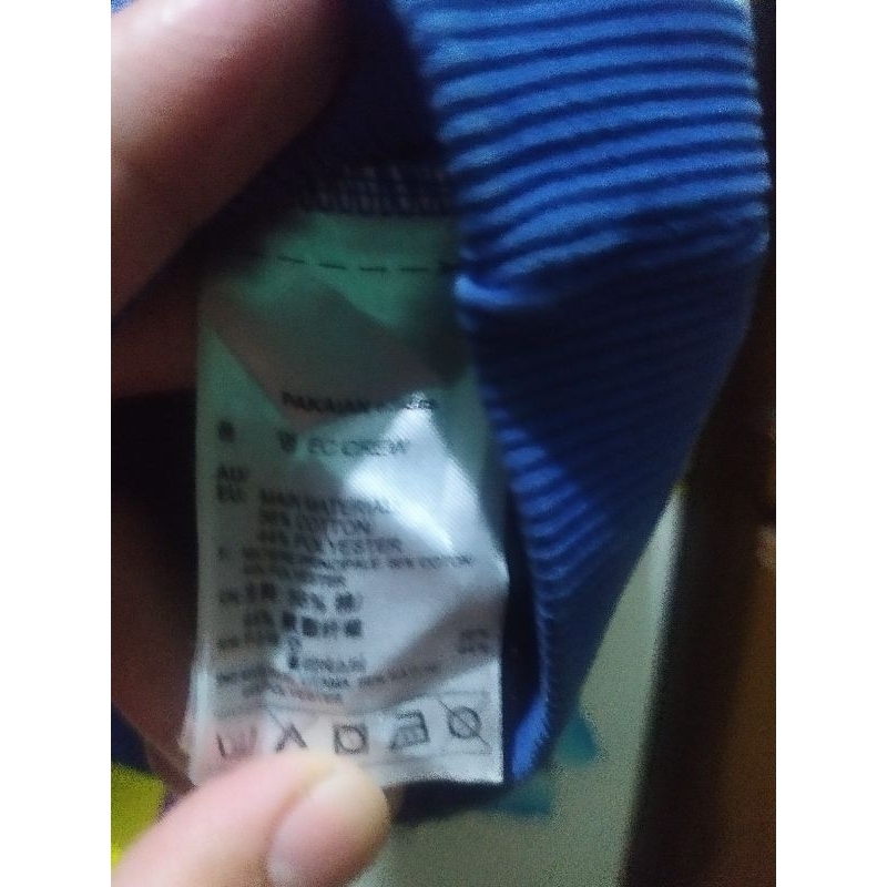 crewneck adidas trefoil