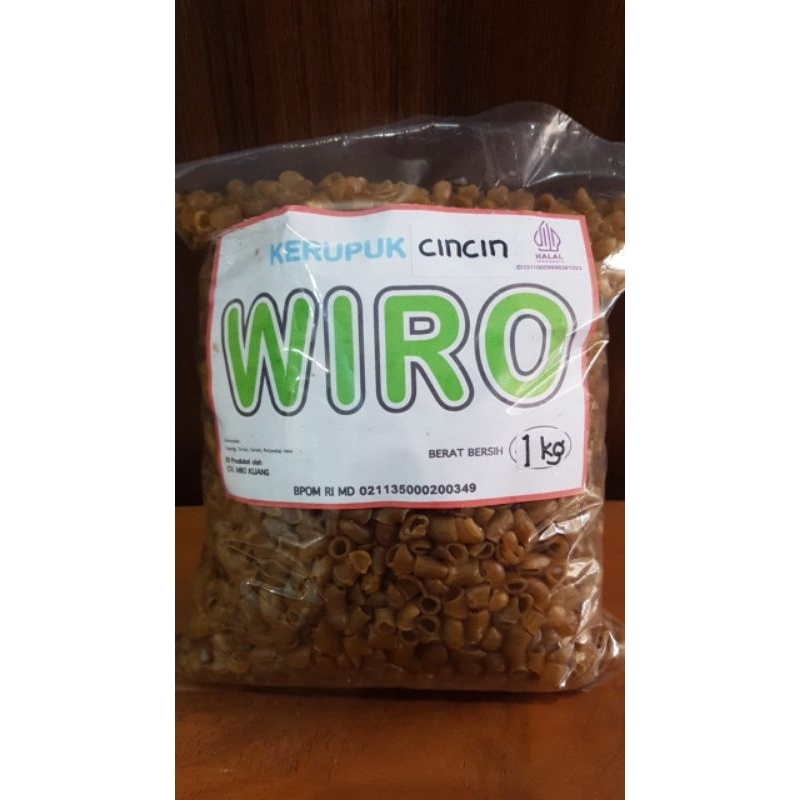 

Kerupuk mentah Wiro