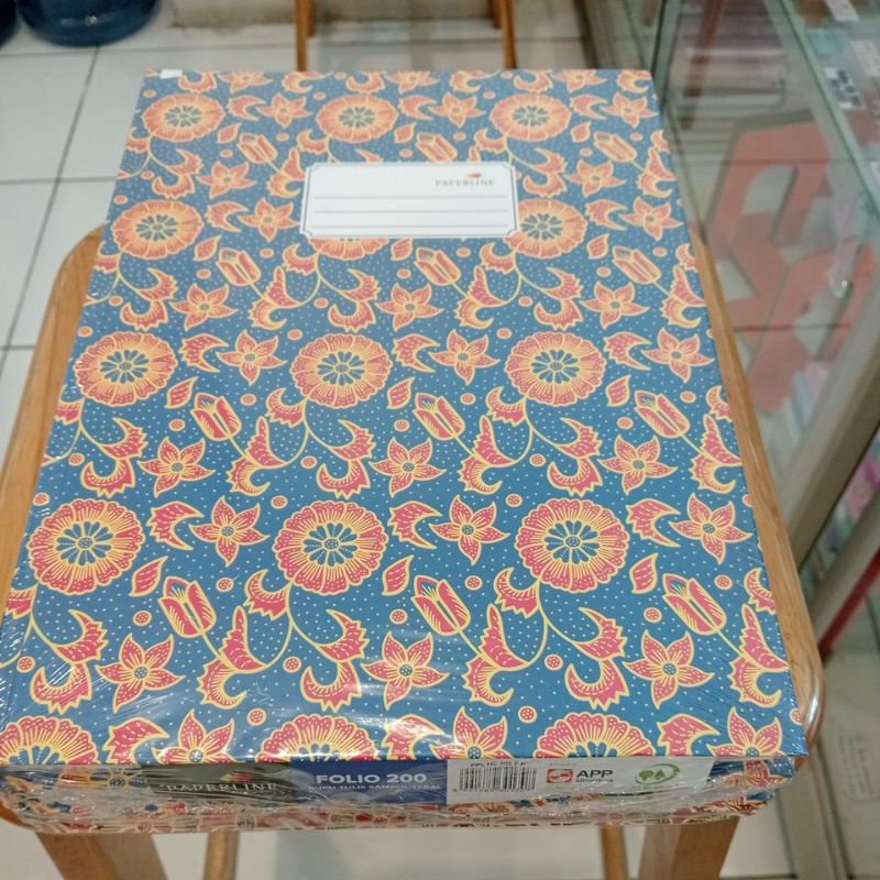 

buku tulis Hardcover folio 200 per pcs Paperline