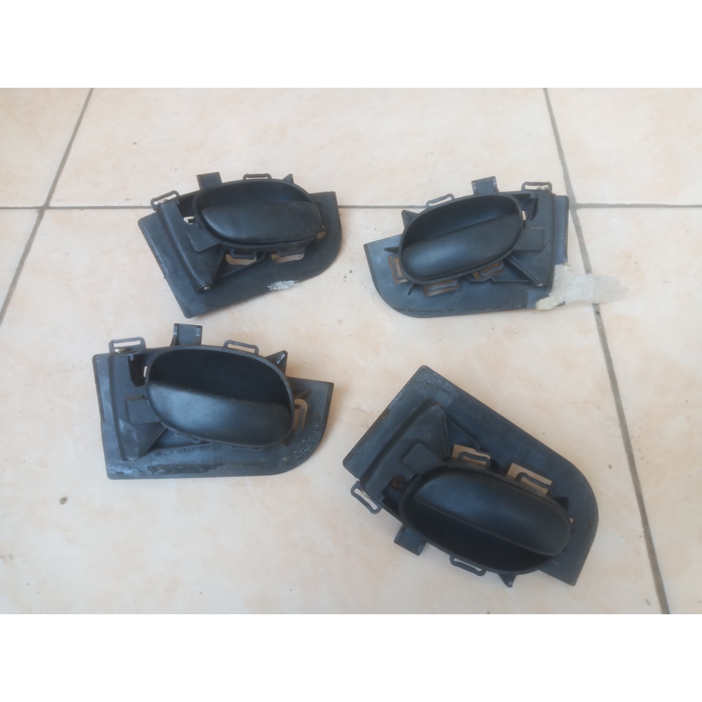 handle pintu dalam Peugeot 206 komplit Depan belakang