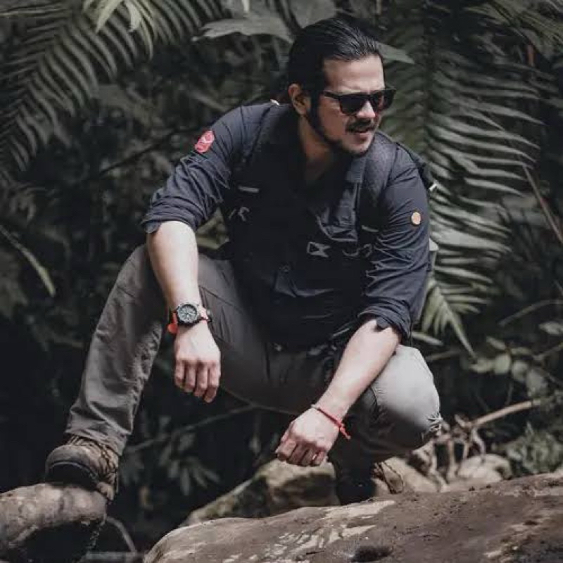 Kemeja lapangan Gravel Expedisi 28 Gunung Tropical adventure