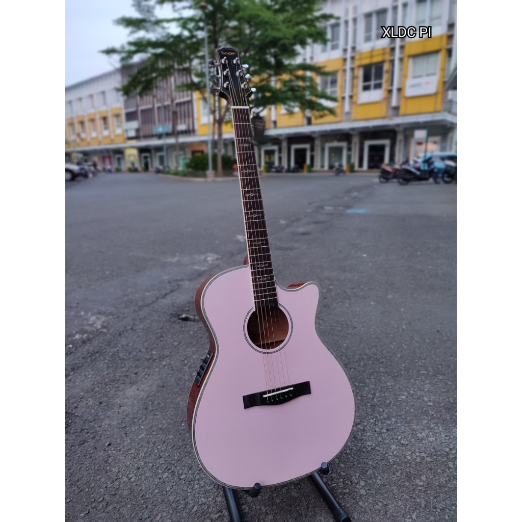 SQOE SPAIN XLDC PI ACOUSTIC ELECTRIC GUITAR IN FADED SHELL PINK