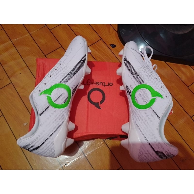 SEPATU BOLA ORTUSEIGHT ORI NO 40