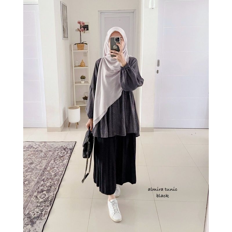 ALMIRA TUNIK Latasha Outfit