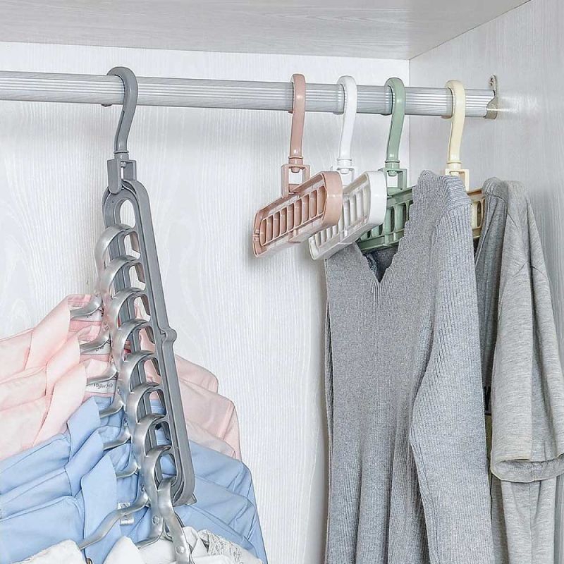 Gantungan Baju / Hanger 9 Lubang