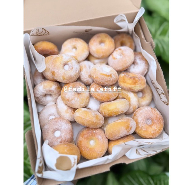 

DONAT KENTANG MINI ISI 18pcs PREMIUM