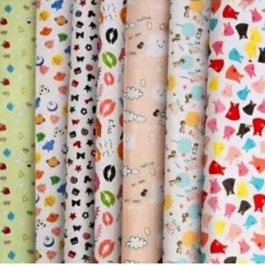 

Kertas Kado + Jasa Tambahan Paking Kado