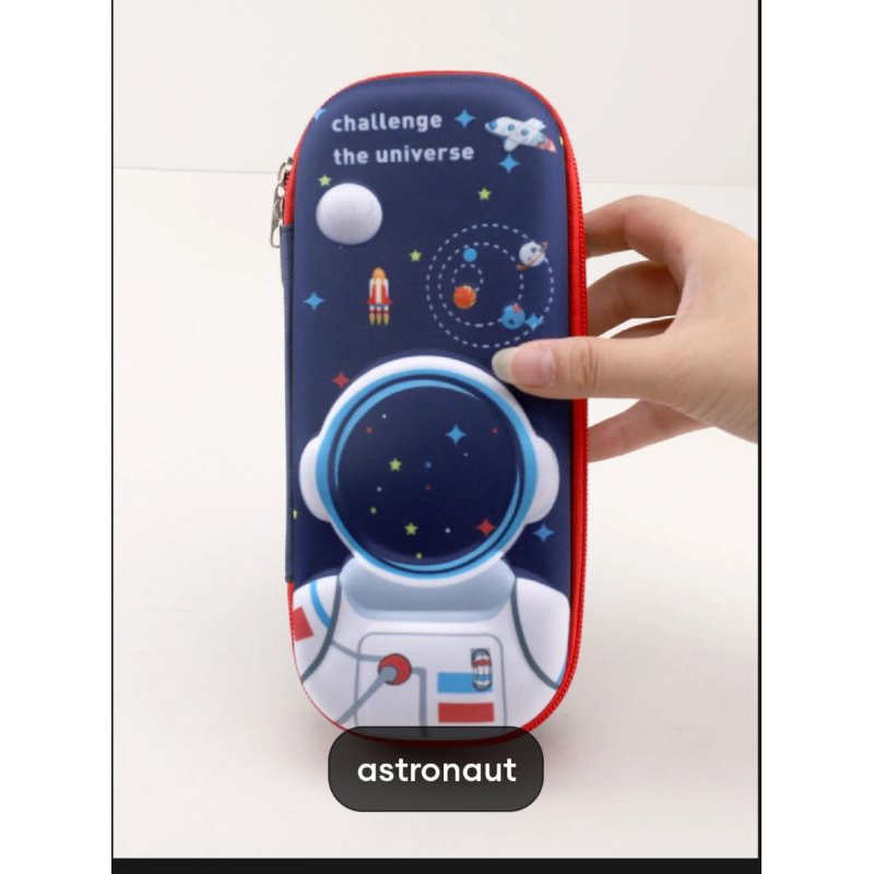 

kotak pensil 3D timbul