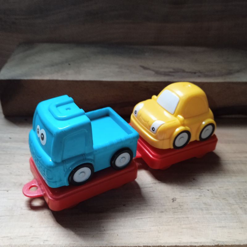 hokben toys mobil train