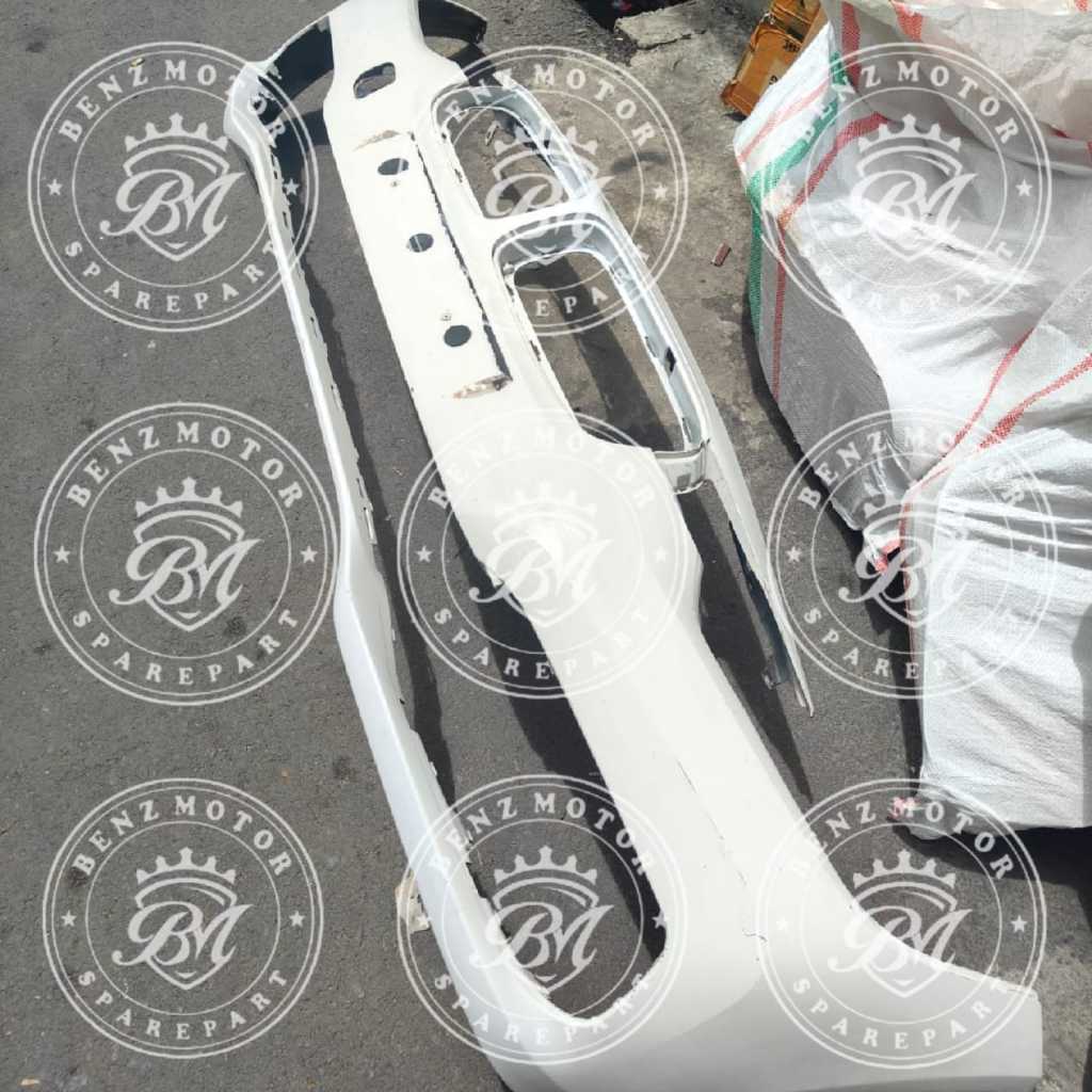 Bemper Bumper Depan BMW F30 LCI