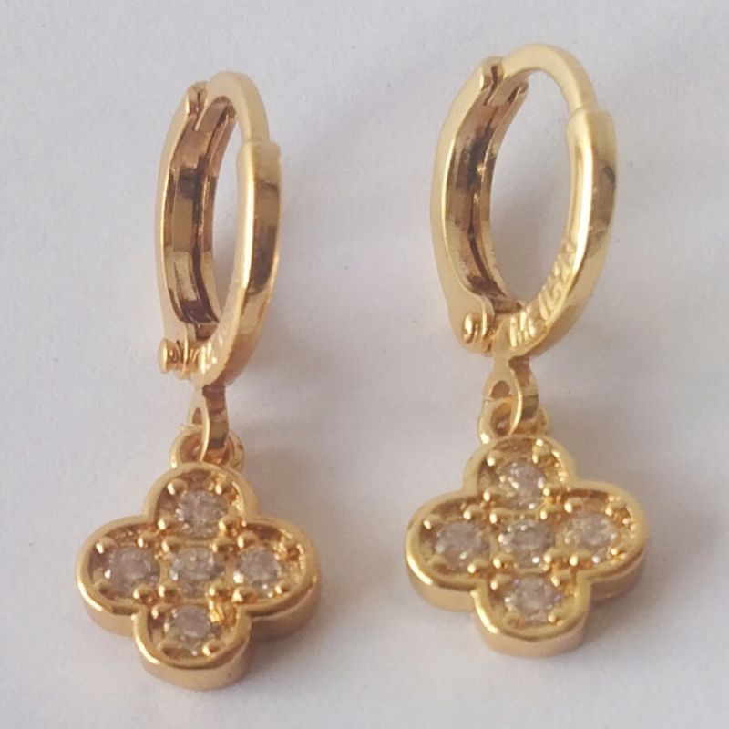 Anting Titanium Wanita Lapis Emas  Aksesoris Fashion