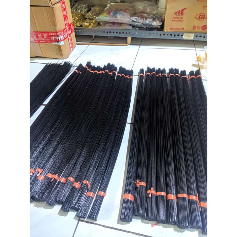 Ruji Bambu Kulitan Hitam Kualitas Super Ukuran 1,3mm Isi 100biji