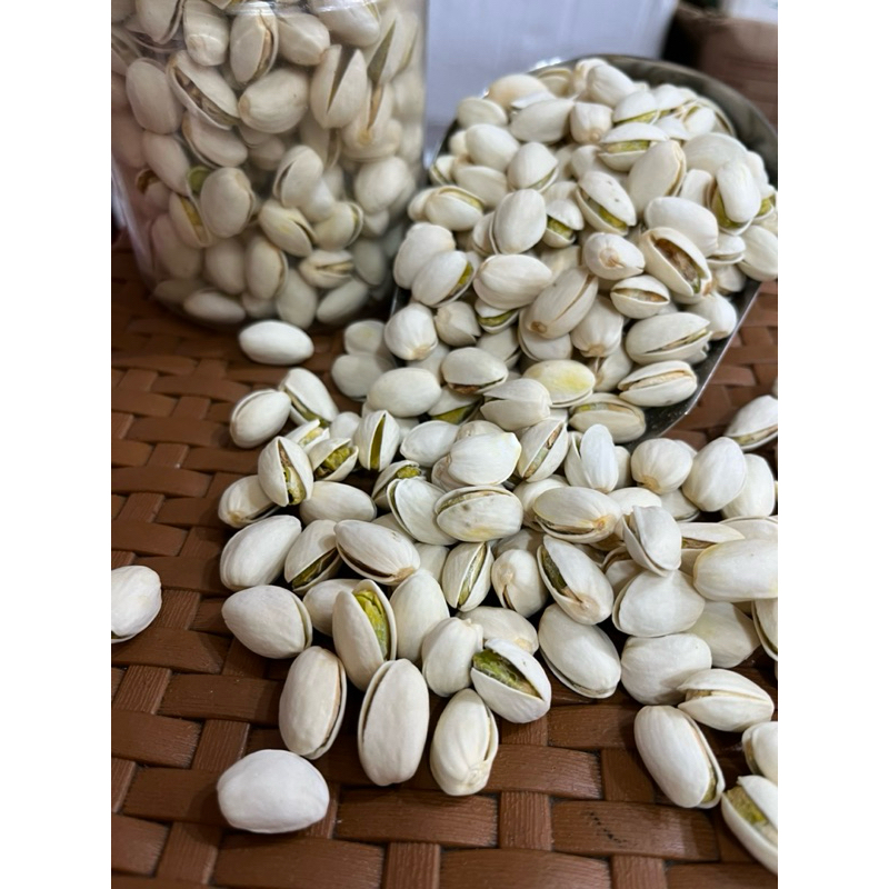 

Kacang Pistachio / kacang ketawa / Fustuk / kacang sultan