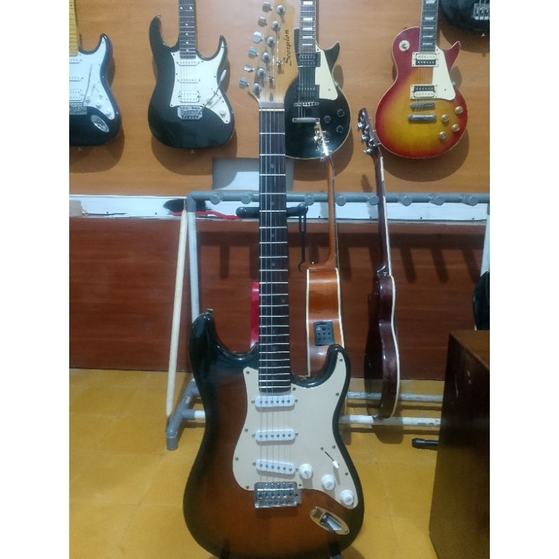 Gitar Elektrik Scorpion