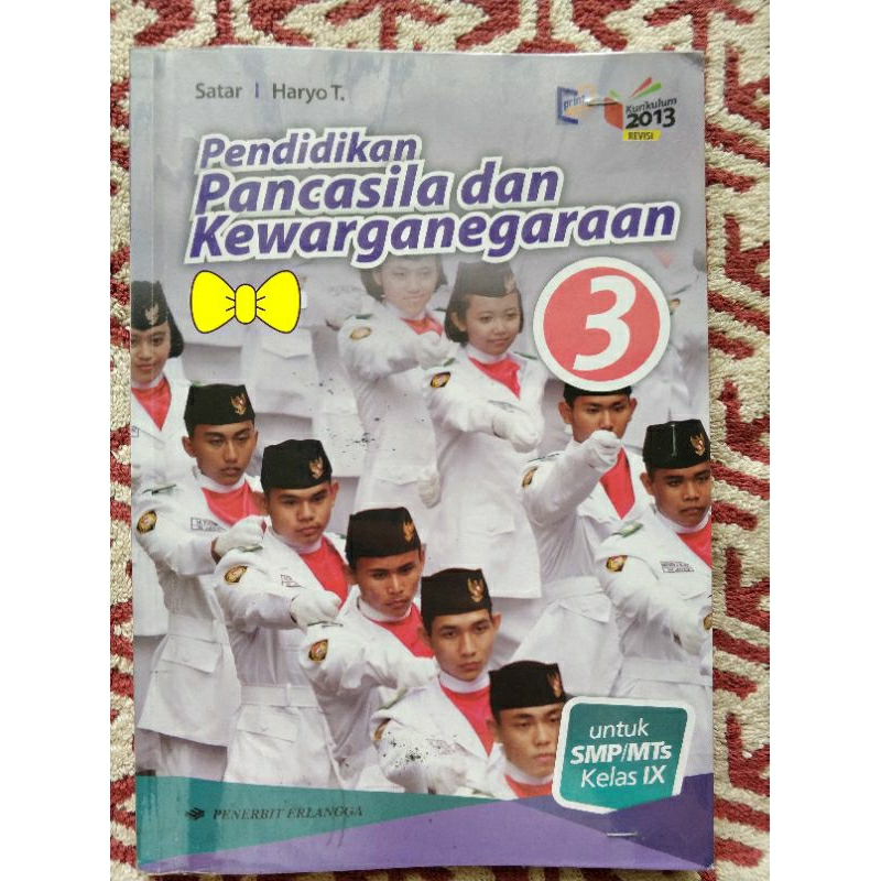 Buku PKN Penerbit Erlangga Kelas 9 SMP ( Bekas)