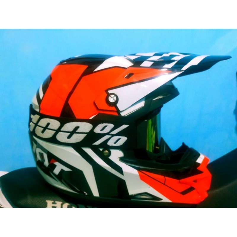 HELM KYT CROSS