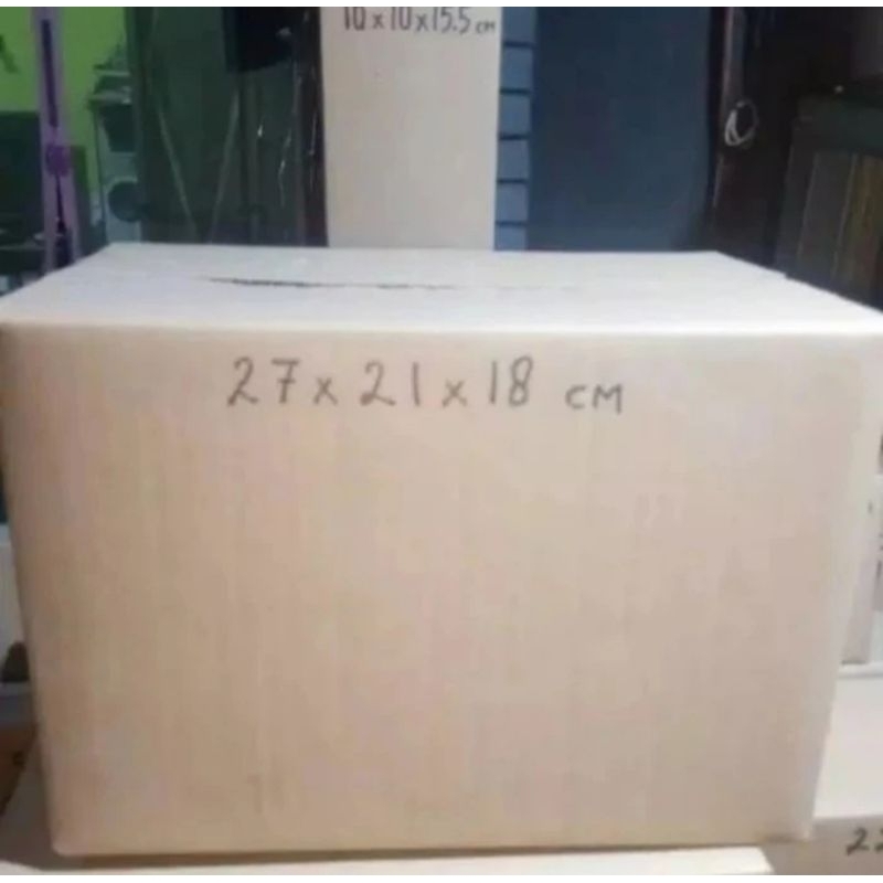 

kardus box packing ukuran 27×21×18cm