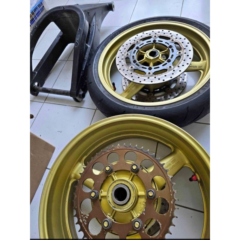 Velg Moge/Velg Moge Copotan/Velg Moge Copotan Yamaha R1 2003-Velg Tapak Lebar-Velg Yamaha R1-Velg be
