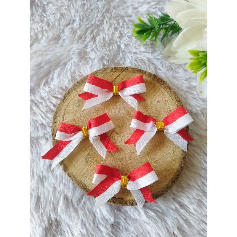 

Pita Tempel Tujuh Belasan Ukuran 4cm