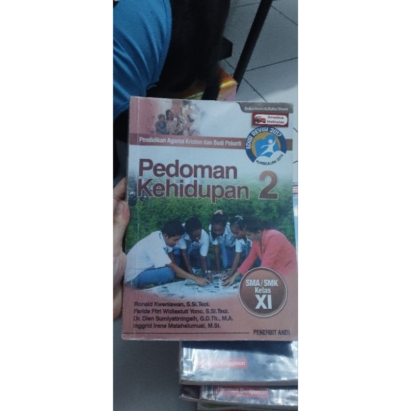 

Buku agama kristen pedoman kehidupan 2, kelas Sma 2, kelas 11, buku agama Andi