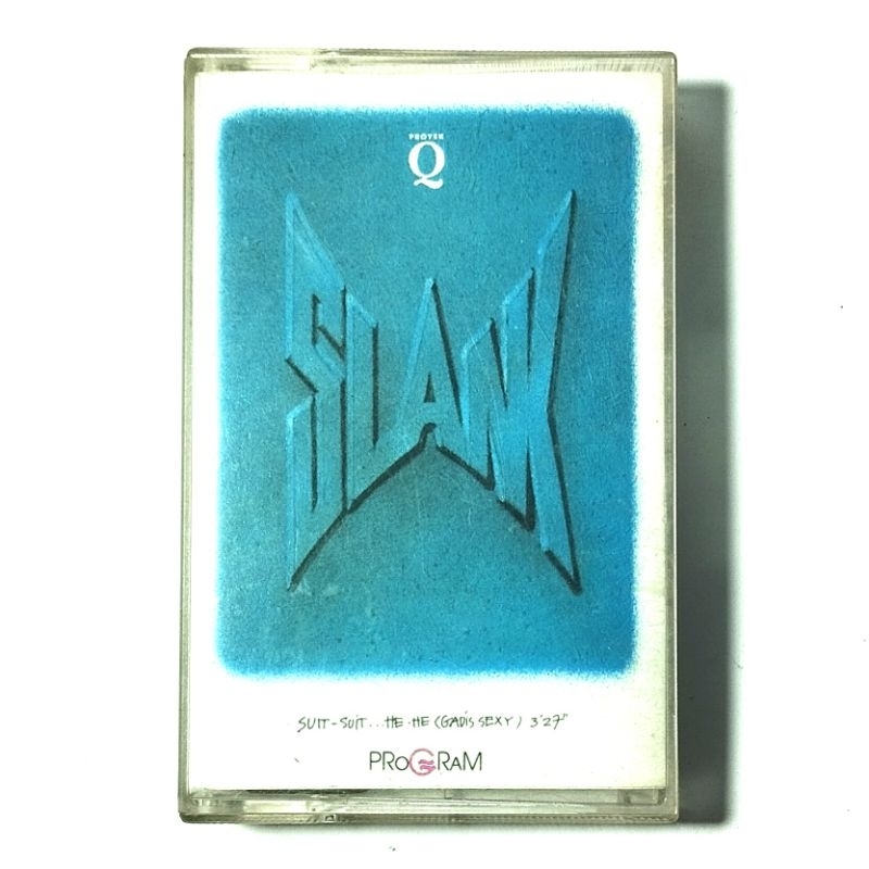 kaset pita slank suit suit he he (gadis sexy)