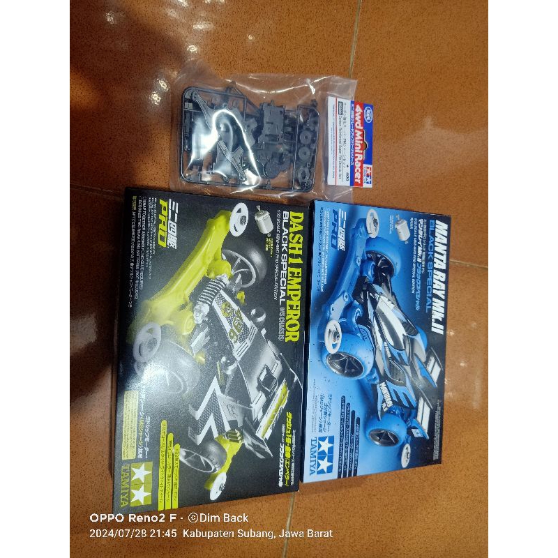Tamiya Paket budling SFM Carbon 95239 Chassis Super FM SFM Carbon + 95296 Dash 1 Emperor BS + 95466 