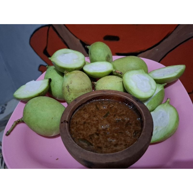 

Mangga muda 1kg random kedongdong muda plus bumbu rujak