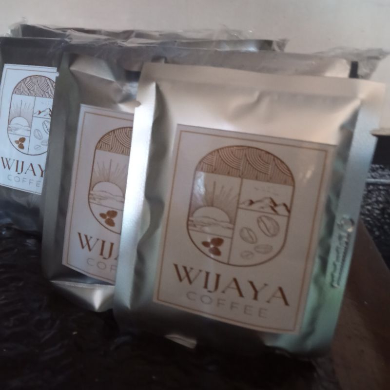 

kopi arabika gunung tilu pangalengan kab bandung kemasan ekonomis 50gr 1 pak isi 10pcs