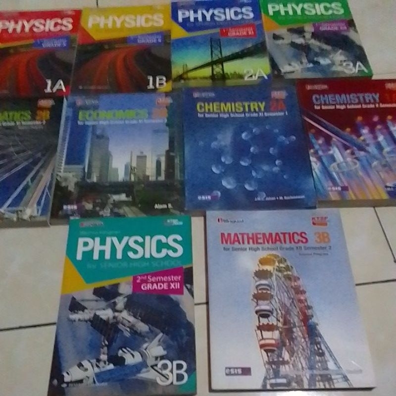Buku Pelajaran Bilingual SMA. physics. economics . Mathematics Biology  CHEMISTRY Kelas 1, 2 ,& 3 ba